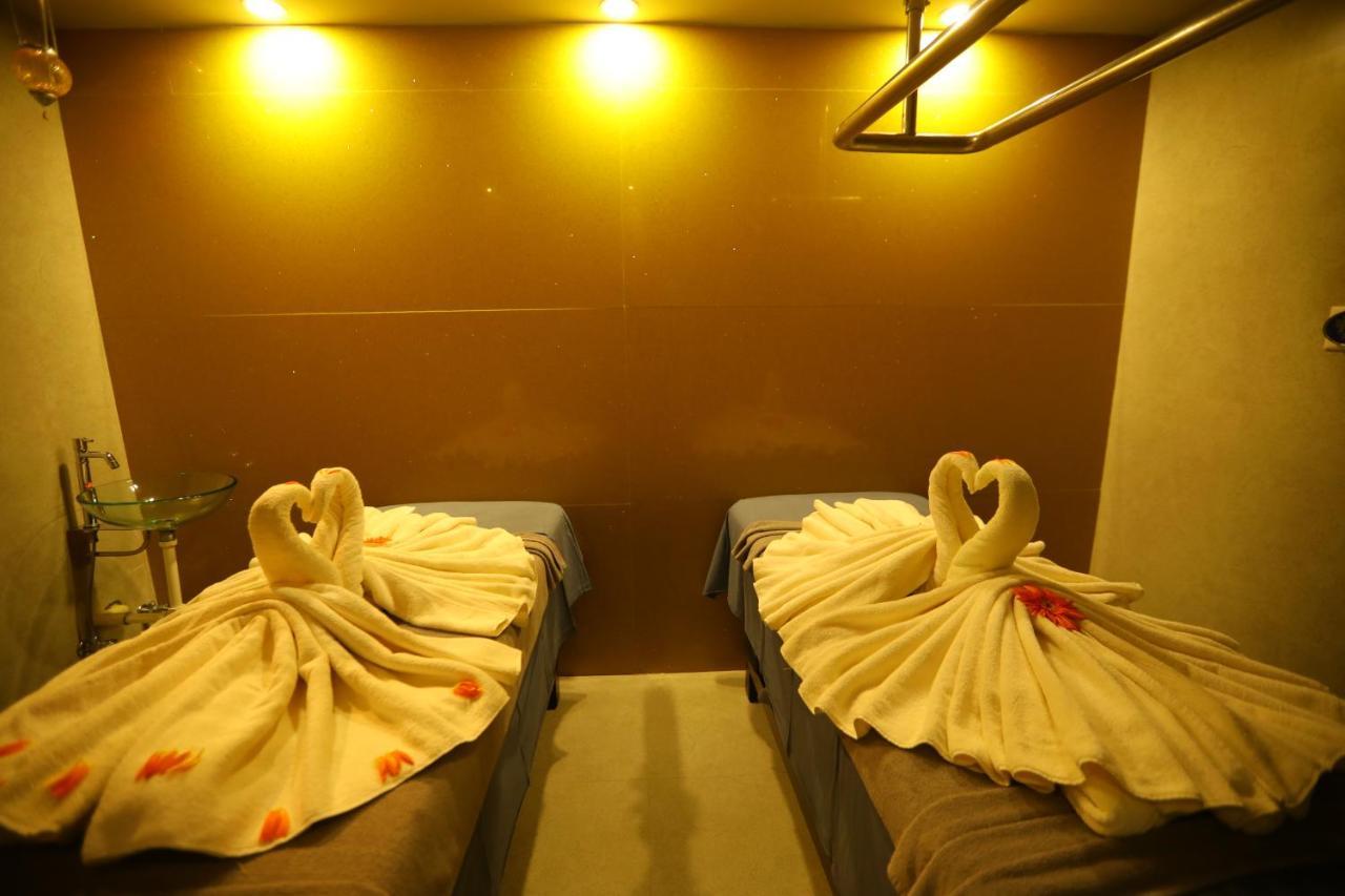 V 7 Hotel Chennai Ngoại thất bức ảnh